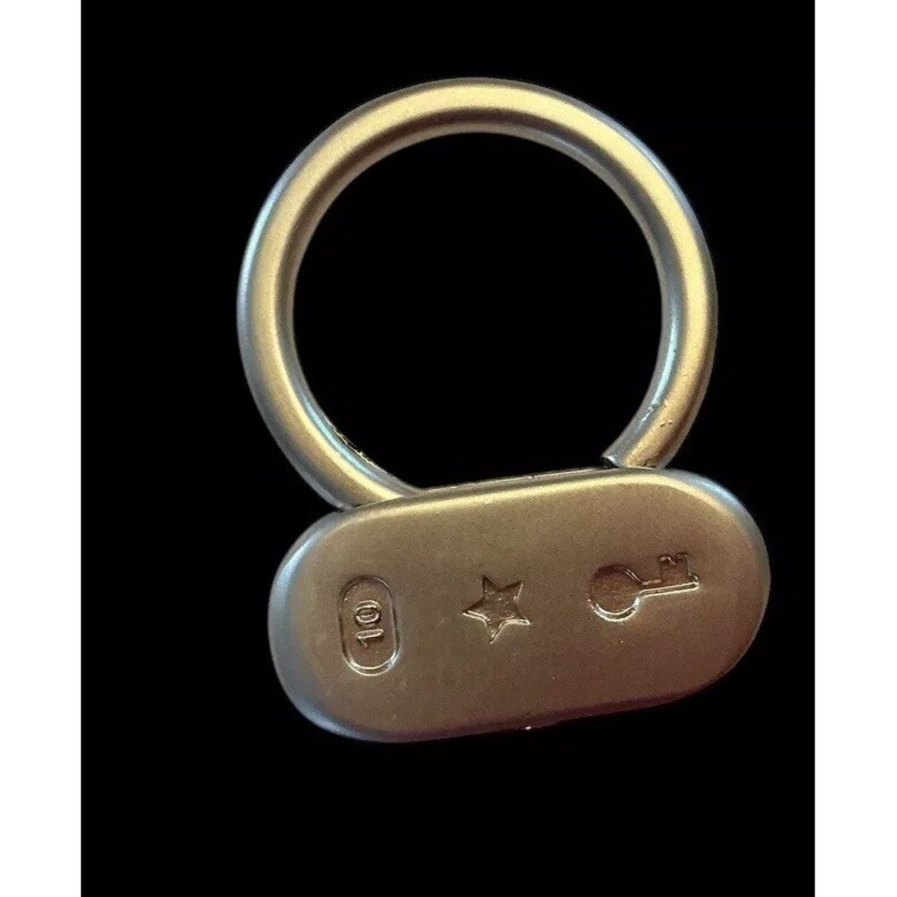 WEIGHT WATCHERS WW Silver Tone Key Ring For 10 lb. Loss